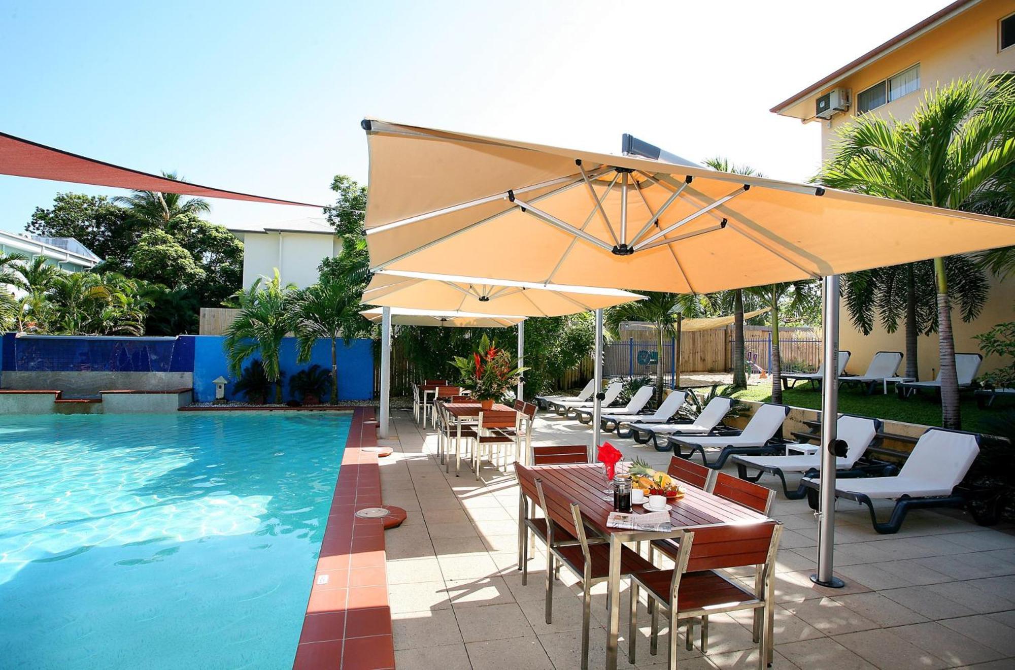 Central Plaza Port Douglas Exterior foto