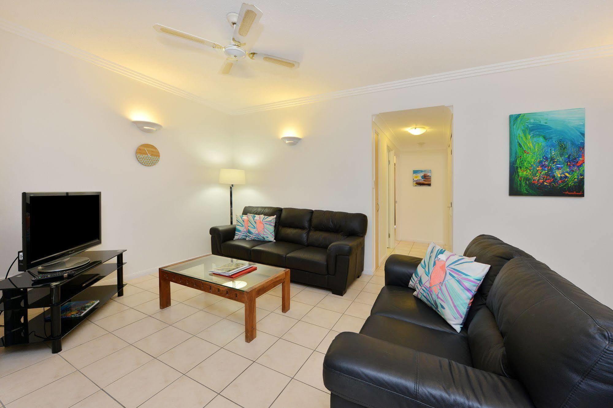 Central Plaza Port Douglas Exterior foto